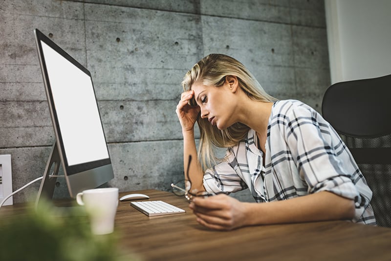Мигрена при стрес – 4 препоръки за овладяване на главоболието