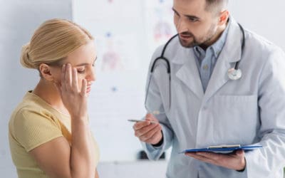 Мигренозни главоболия – защо са по-чести при жените?
