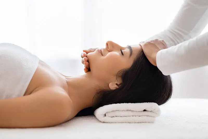 тайландски масаж при мигрена